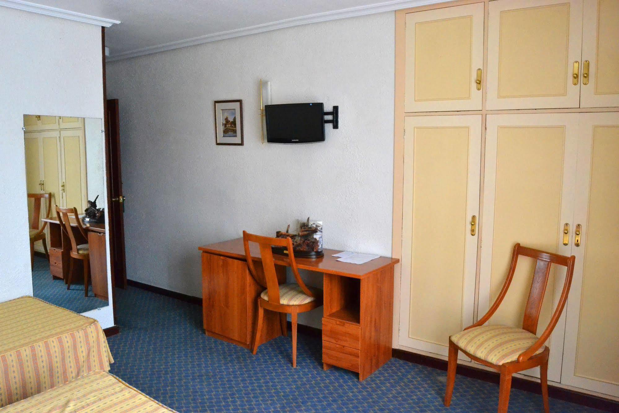 Hotel Las Anclas El Astillero Buitenkant foto